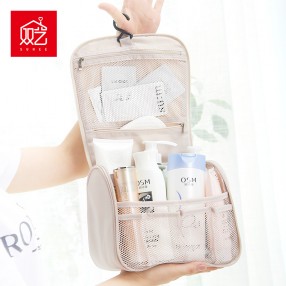 70973 Toiletries bag